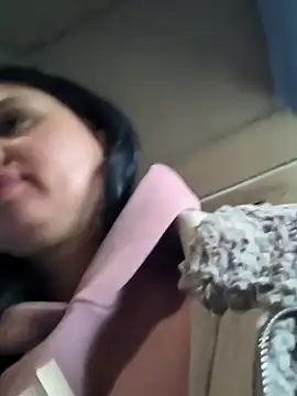 KikiXRed online show from 12/03/25, 12:47