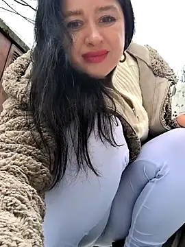 KikiXRed online show from 02/25/26, 06:45