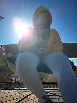 bellapaty online show from 11/27/25, 11:12