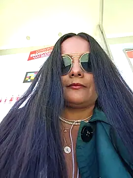 bellapaty online show from 04/18/26, 09:35