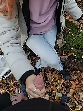 Snapshot of SexyGoldBoy22 chatting on 11/05/25, 03:23 SexyGoldBoy22 online show from 11/05/25, 03:23