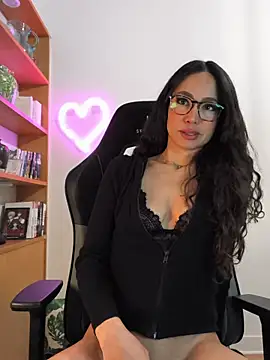 Naughty-Jessie online show from 02/06/26, 10:40