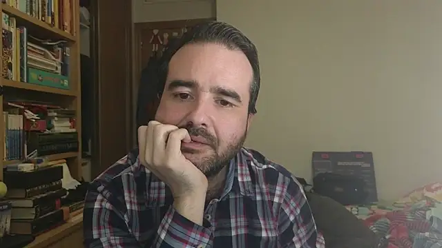 curiosillo83 online show from 02/19/26, 03:19