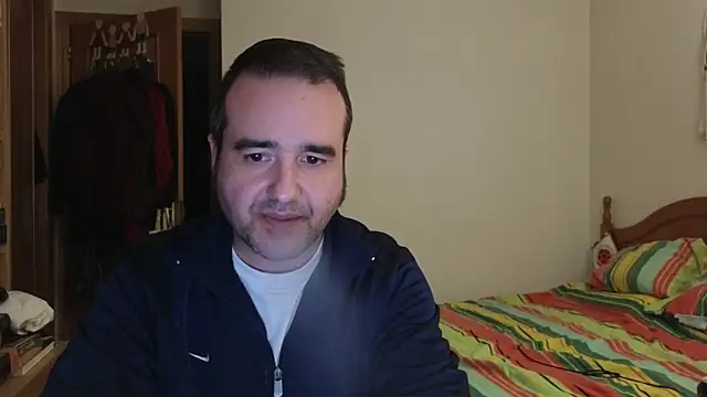 Snapshot of curiosillo83 chatting on 04/26/26, 02:59 curiosillo83 online show from 04/26/26, 02:59