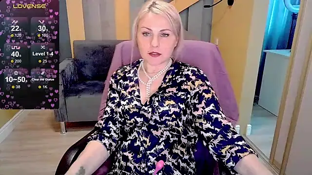 Candy Long online show from 02/27/25, 09:32