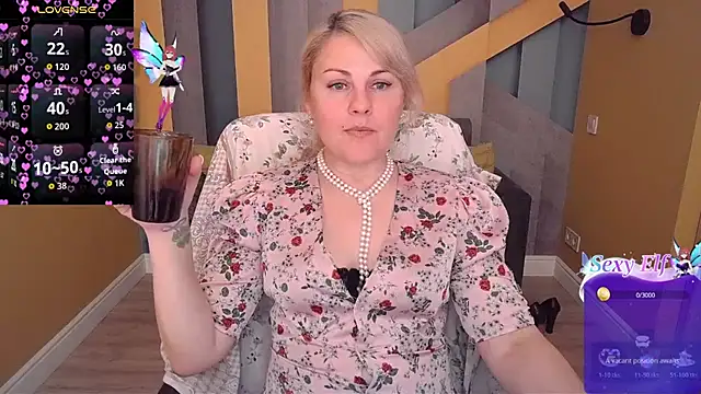 Candy Long online show from 05/24/26, 06:24
