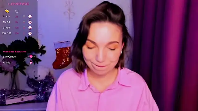 KindHazelHere  online show from 12/22/25, 06:21