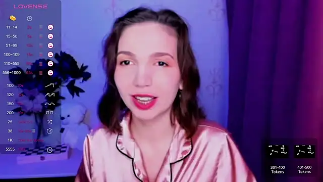 KindHazelHere  online show from 04/15/26, 01:01