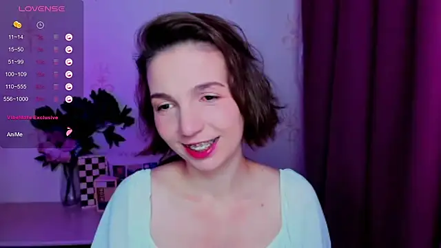 KindHazelHere  online show from 07/19/26, 04:16