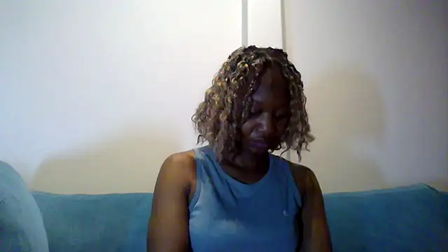Snapshot of Hardnipples8 chatting on 05/19/26, 03:13 Hardnipples8 online show from 05/19/26, 03:13
