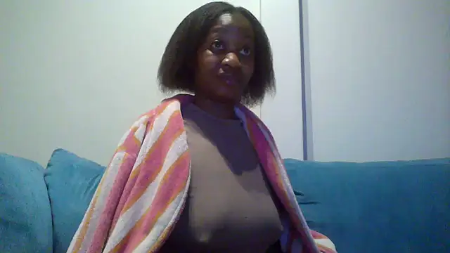 Snapshot of Hardnipples8 chatting on 06/11/26, 10:41 Hardnipples8 online show from 06/11/26, 10:41