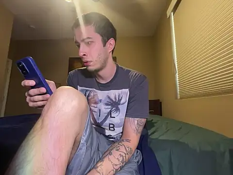 Snapshot of Bwcjoshbanks chatting on 10/20/25, 05:35 Bwcjoshbanks online show from 10/20/25, 05:35