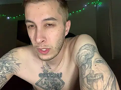 Snapshot of Bwcjoshbanks chatting on 07/13/26, 05:32 Bwcjoshbanks online show from 07/13/26, 05:32