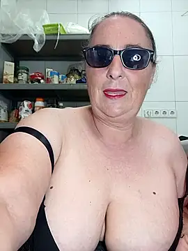 eroticjessitop online show from 06/25/26, 04:55