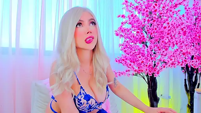 Sophi Jonnes online show from 02/11/26, 11:59