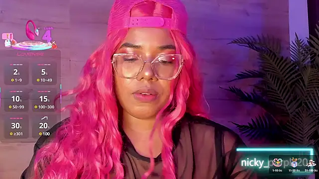  nickypurple  online show from 02/07/25, 12:06