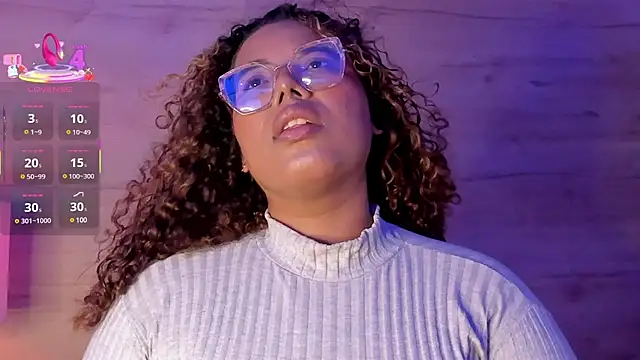  nickypurple  online show from 03/11/25, 12:06