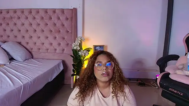  nickypurple  online show from 02/21/26, 01:34