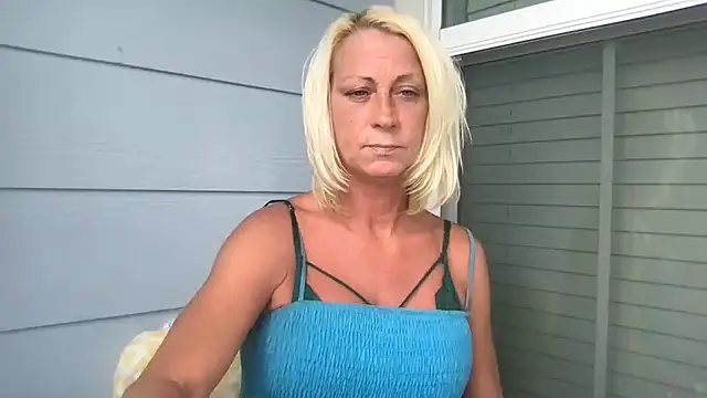 TiffaneyLove online show from 07/13/26, 08:00