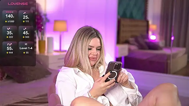 SophieBoobsX online show from 01/19/25, 01:22