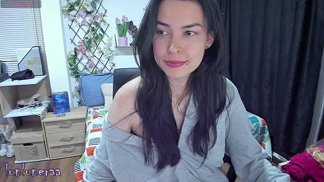 Lunlunera online show from 01/27/25, 08:40