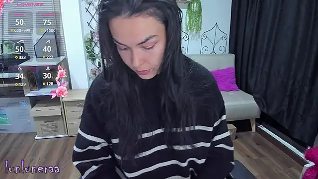 Lunlunera online show from 03/17/25, 01:03