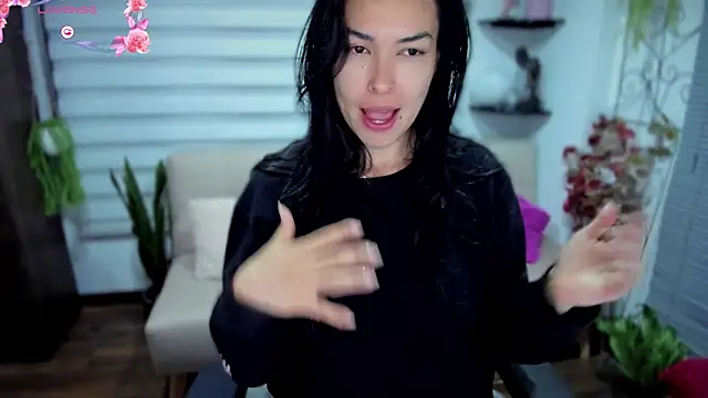 Lunlunera online show from 09/26/25, 01:20