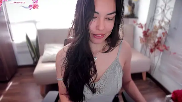 Lunlunera online show from 10/23/25, 02:16