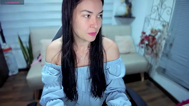 Lunlunera online show from 12/21/25, 12:40