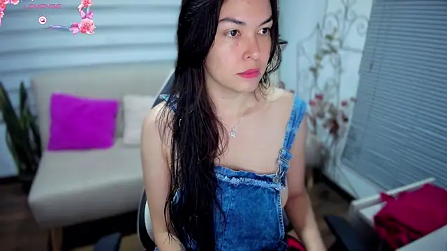 Lunlunera online show from 03/24/26, 01:10