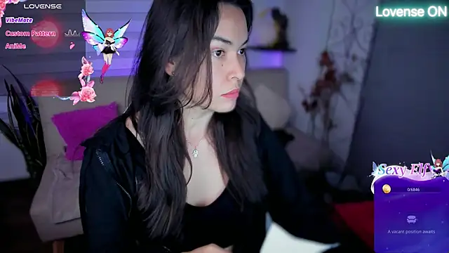 Snapshot of Lunlunera chatting on 05/22/26, 04:08 Lunlunera online show from 05/22/26, 04:08