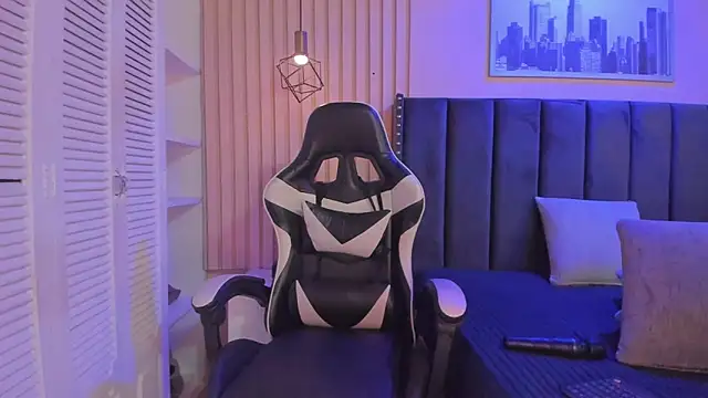 ashlye miller  online show from 04/02/26, 04:21