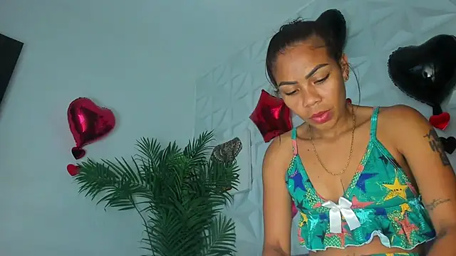 Hellen Sky online show from 03/16/26, 07:40