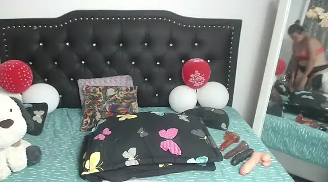 jellyfishhot online show from 02/22/25, 01:33