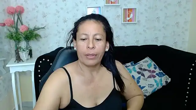 mature martina online show from 03/04/25, 06:58
