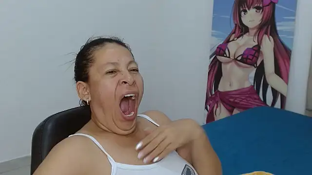 mature martina online show from 03/15/26, 09:04