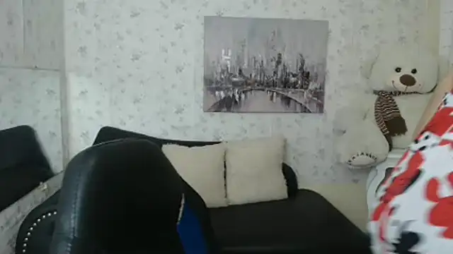 Snapshot of mature_martina chatting on 05/21/26, 10:50 mature martina online show from 05/21/26, 10:50