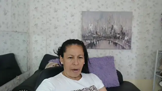 Snapshot of mature_martina chatting on 06/27/26, 08:47 mature martina online show from 06/27/26, 08:47