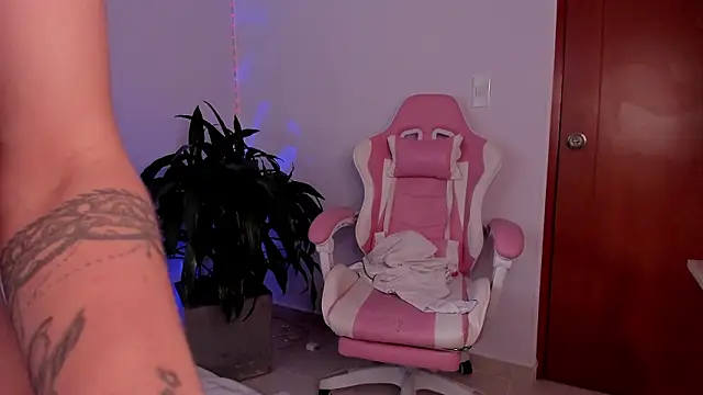 JESYSOZ23  online show from 02/03/26, 11:37