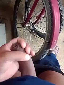 Snapshot of magrinhosafadao chatting on 12/04/25, 09:18 magrinhosafadao online show from 12/04/25, 09:18