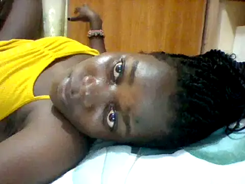 Snapshot of Alessandrajenna chatting on 02/12/25, 10:59 Alessandrajenna online show from 02/12/25, 10:59