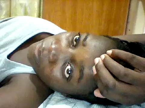 Snapshot of Alessandrajenna chatting on 03/12/25, 06:44 Alessandrajenna online show from 03/12/25, 06:44