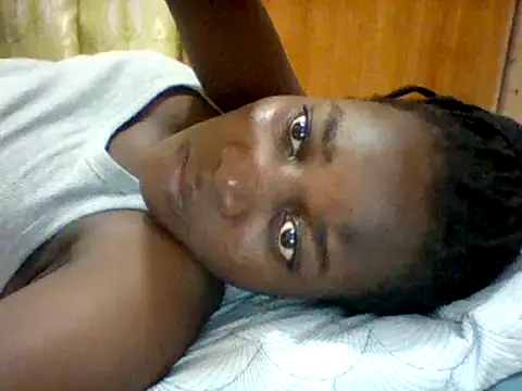 Snapshot of Alessandrajenna chatting on 03/20/25, 01:15 Alessandrajenna online show from 03/20/25, 01:15