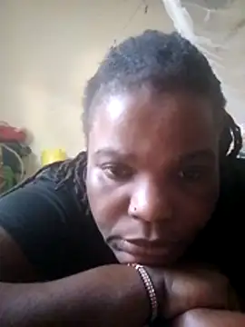 Snapshot of pretty-donna chatting on 06/18/26, 11:58 pretty-donna online show from 06/18/26, 11:58