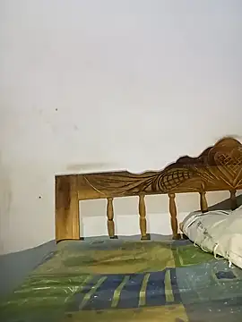 kaiz0217 online show from 02/15/25, 07:06