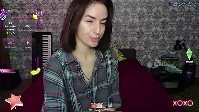 xx adrihanna xx online show from 10/29/25, 07:43