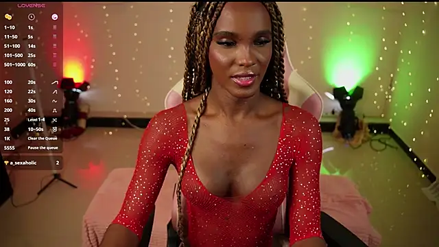 LuanaRisque online show from 09/15/25, 08:03