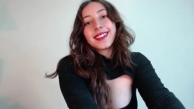 Snapshot of kute_Aliz chatting on 09/20/25, 02:12 kute Aliz online show from 09/20/25, 02:12