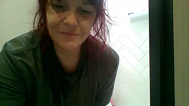 spundarella420 online show from 12/17/24, 03:39