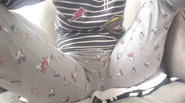 Snapshot of Web_Lady chatting on 02/28/25, 08:50 Web Lady online show from 02/28/25, 08:50